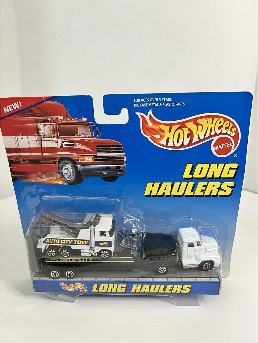 Hot Wheels - Long Haulers - Auto City Tow Truck & Transporter